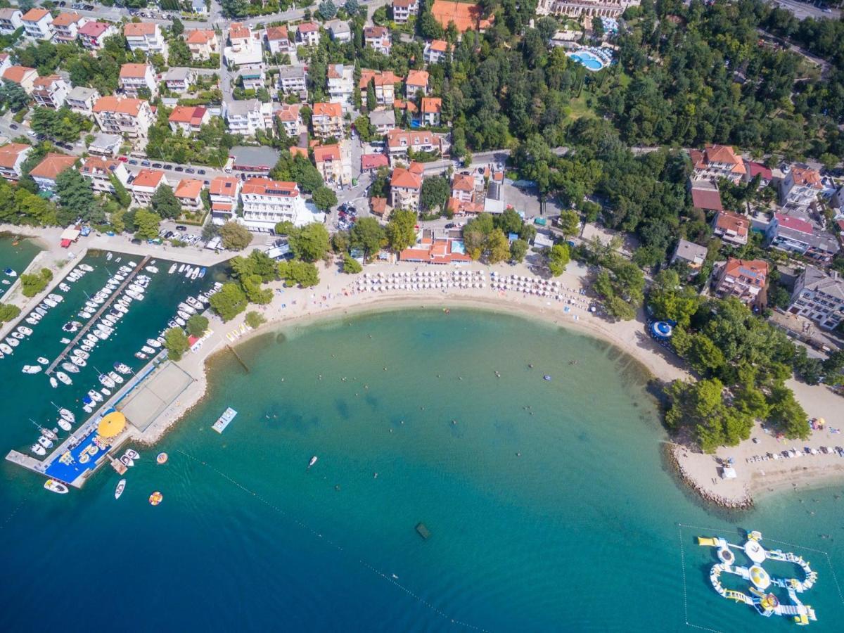 Apartment Robert Crikvenica Luaran gambar