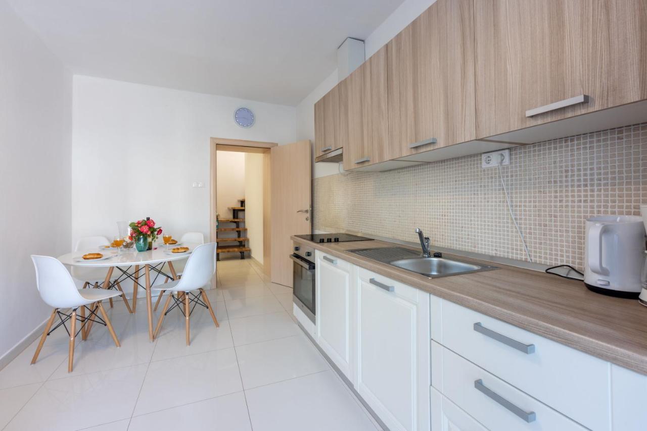 Apartment Robert Crikvenica Luaran gambar