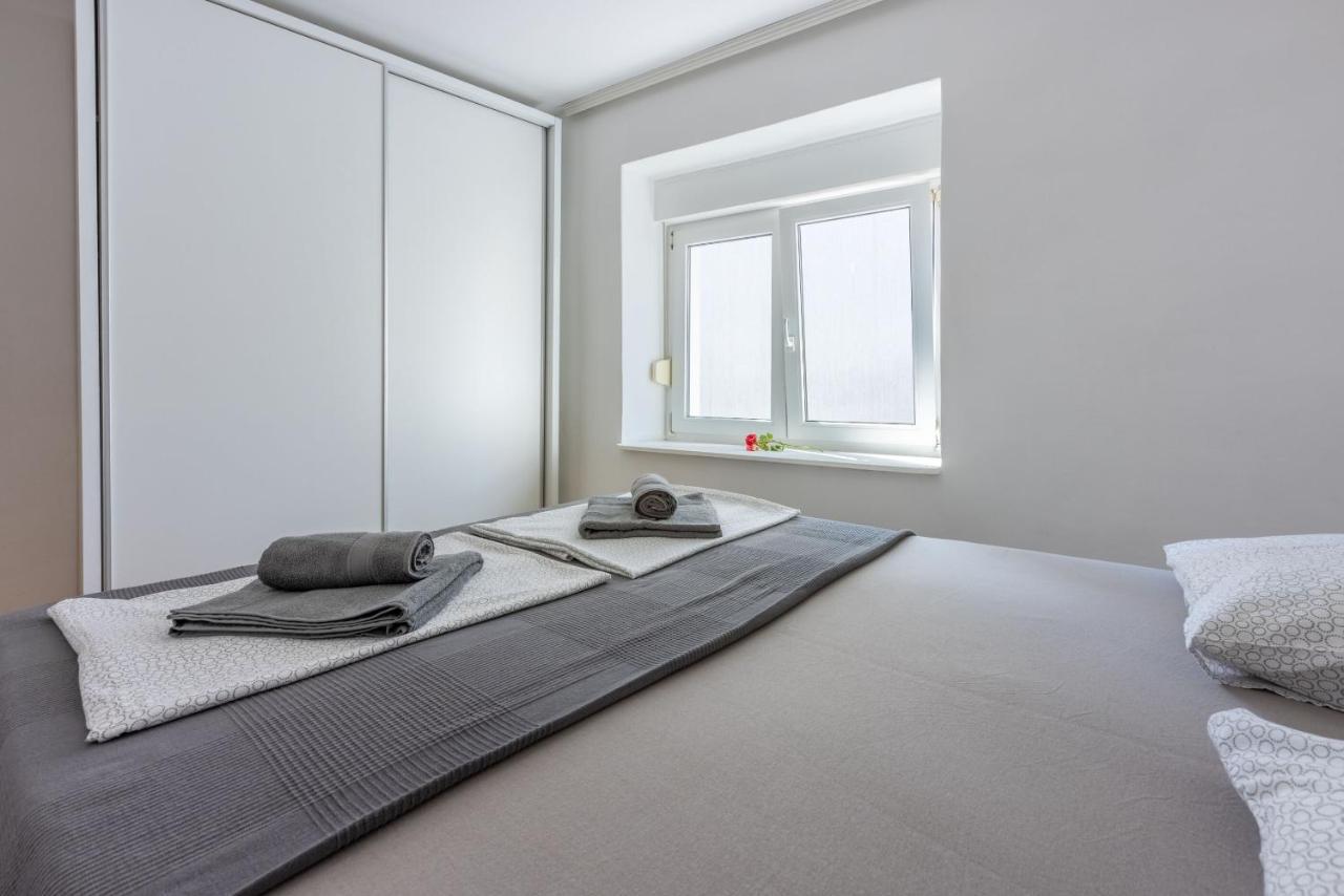 Apartment Robert Crikvenica Luaran gambar